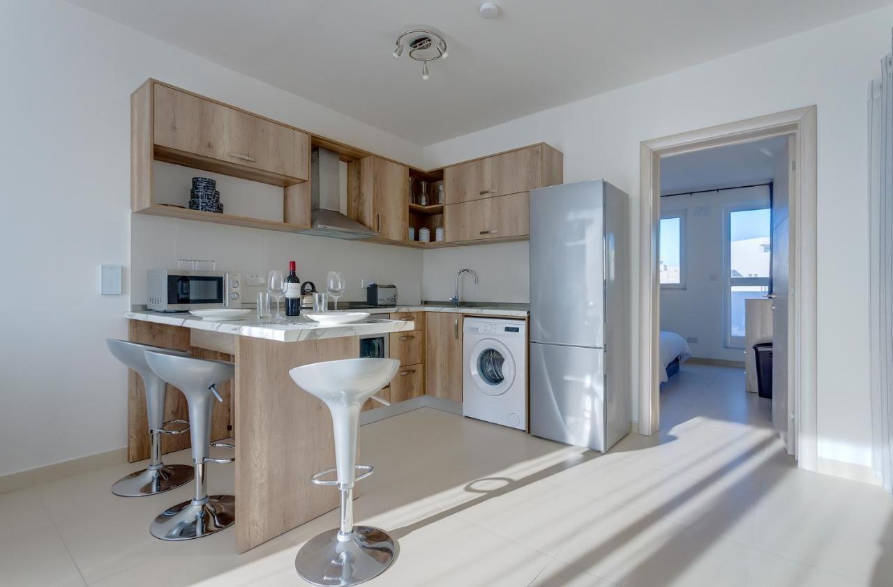 Centric And Modern Penthouse Close To Amenities Msida Ngoại thất bức ảnh